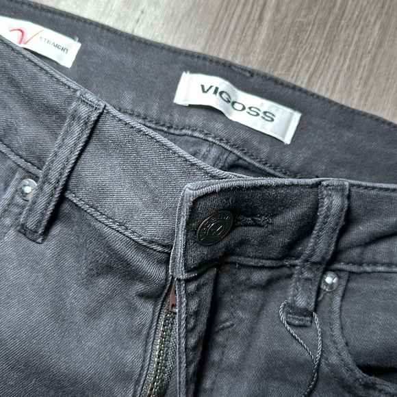 Vigoss Ace Straight Leg Distressed Jeans - 26 - Picture 8 of 9